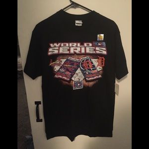 06 MLB World Series Tigers Cardinals Official Tee